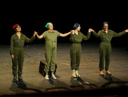 Spectacle de Théâtre, Les Filles aux Mains Jaunes | 1er Juin 2022